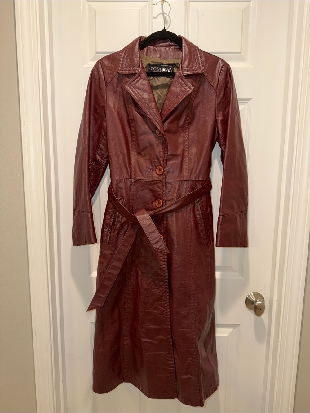 Vintage 100% Burgandy Red trench leather coat tie belt Penny Lane button front